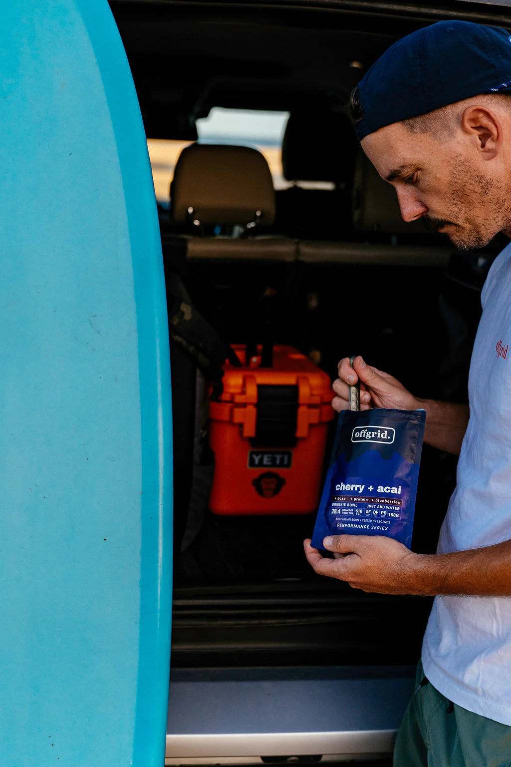 Offgrid Performance Series Breakfast Bowl Mango + Passionfruit