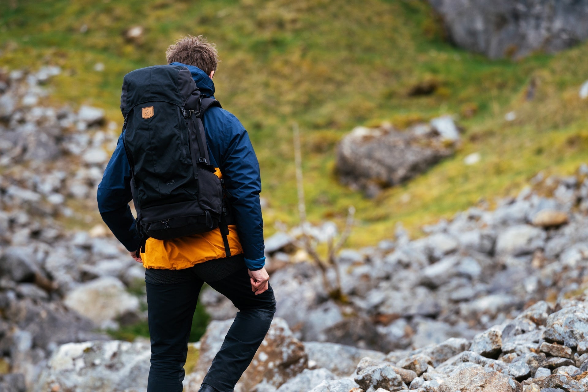 From City Streets to Mountain Peaks: The Versatility of Fjällräven Gear