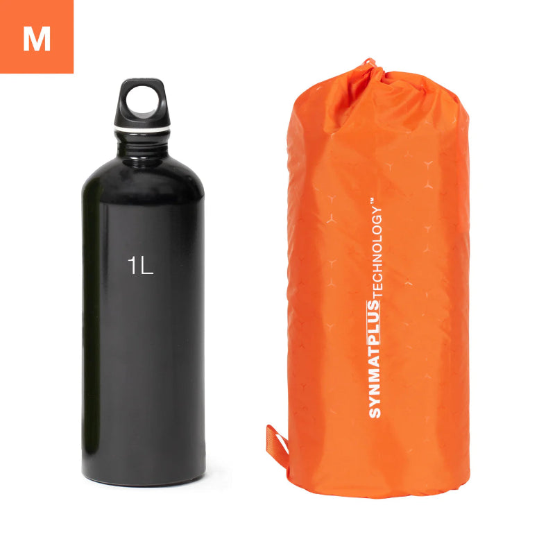 Black water bottle labeled '1L' next to an orange compression bag with 'SYNMATPLUS TECHNOLOGY' branding on a white background.