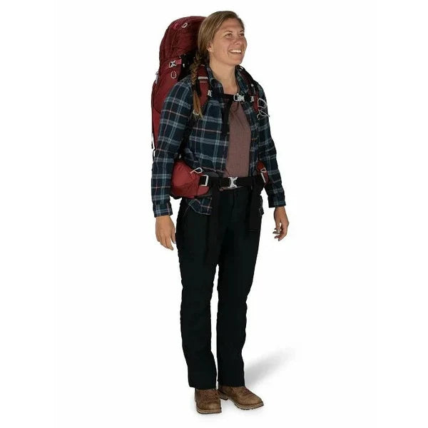 Osprey Aura AG 65 - Berry Sorbet Red 3