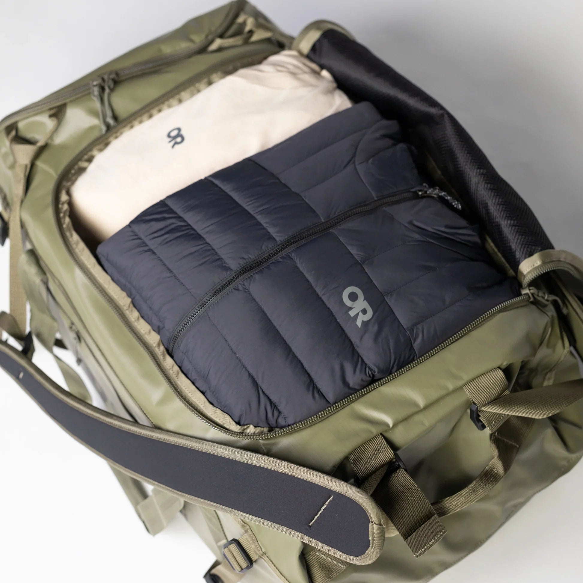 Outdoor Research CarryOut Duffel 65L - Ranger Green Packed 5