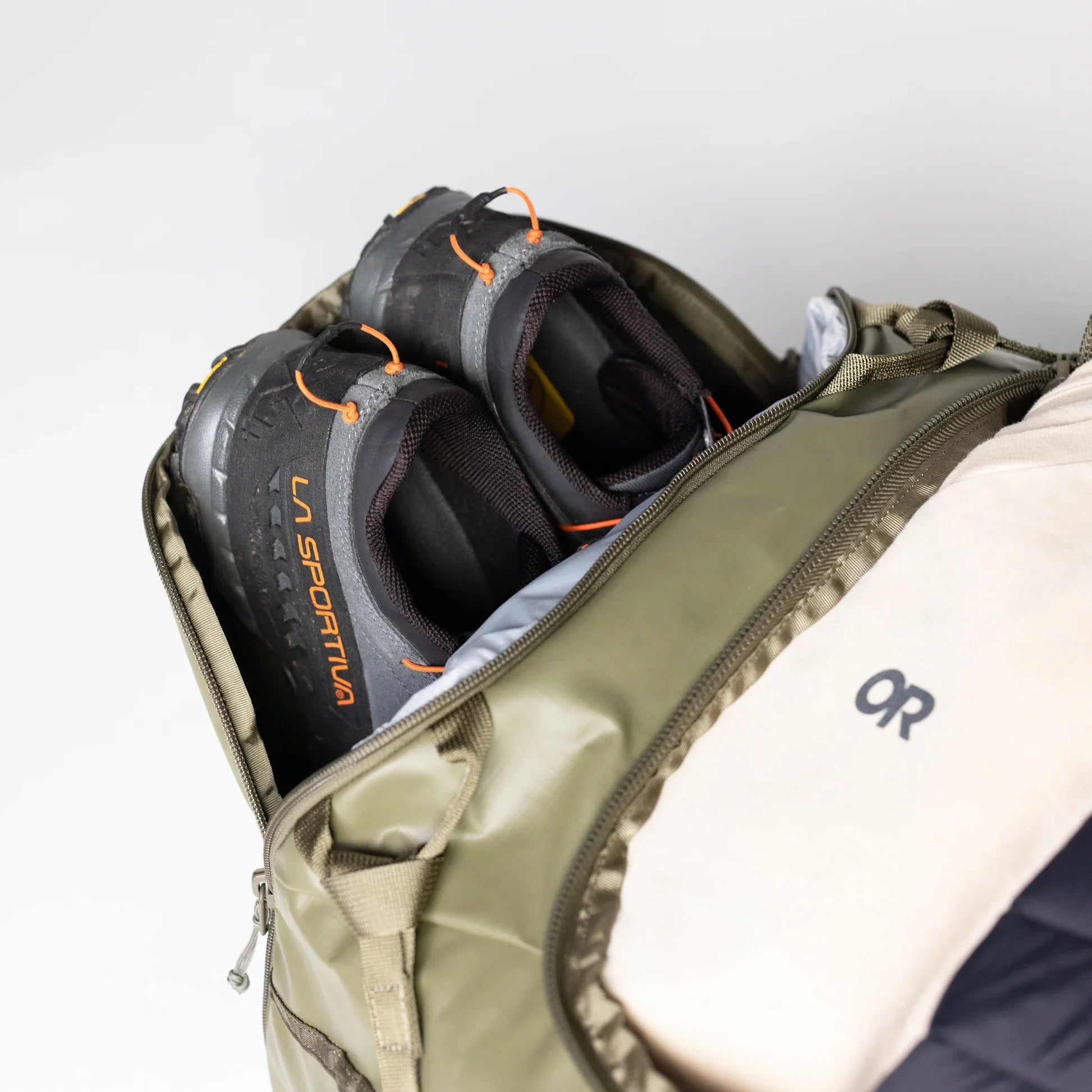Outdoor Research CarryOut Duffel 65L - Ranger Green 4